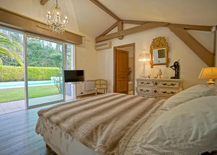 Tres Belle Avec Piscine Villa Biarritz